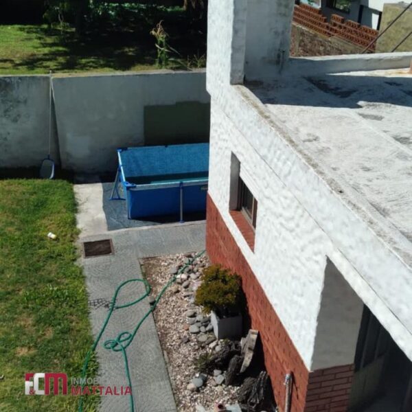 Propiedad ideal para familias, ambientes amplios - Imagen 4