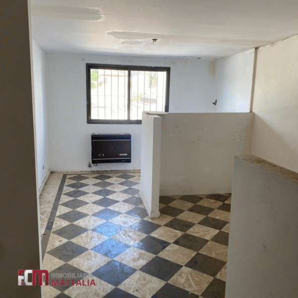 CASA AMPLIA IDEAL PARA REFACCIONAR - Imagen 5