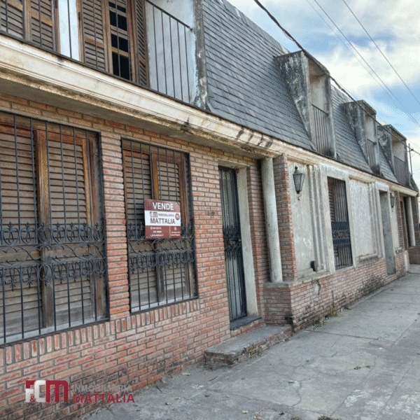 CASA AMPLIA IDEAL PARA REFACCIONAR - Imagen 2